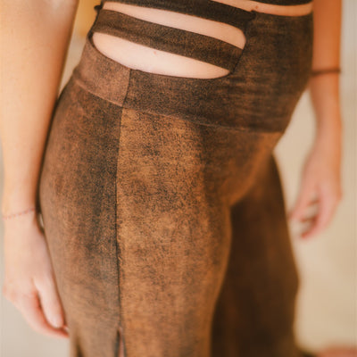 Panthera Top & Panthera Pants Rustic Brown