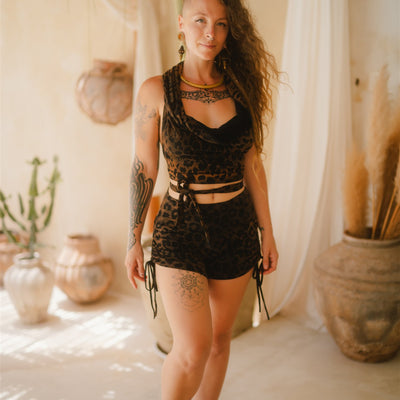 Jungle Heat Yoga Shorts & Cobra Hood Top