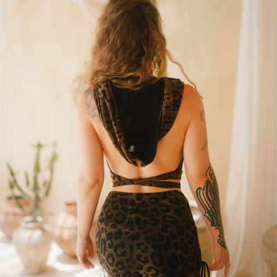 Jungle Heat Yoga Shorts & Cobra Hood Top