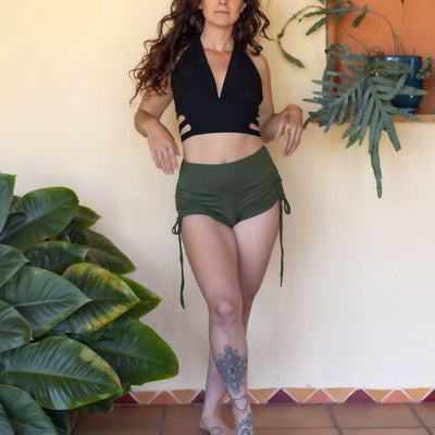 Jungle Heat Yoga Shorts Green