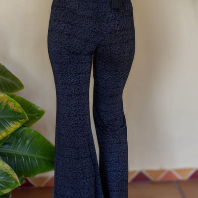 Wild-Flare Dark Grey Arabika
