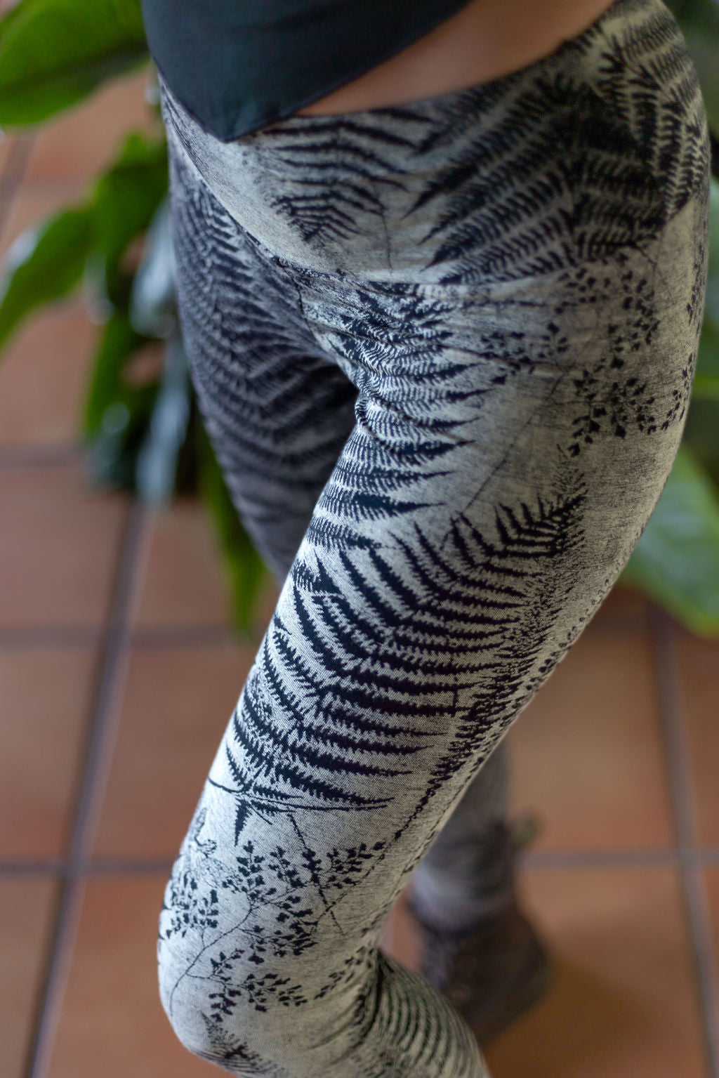 Serpentess Leggings Silver Fern