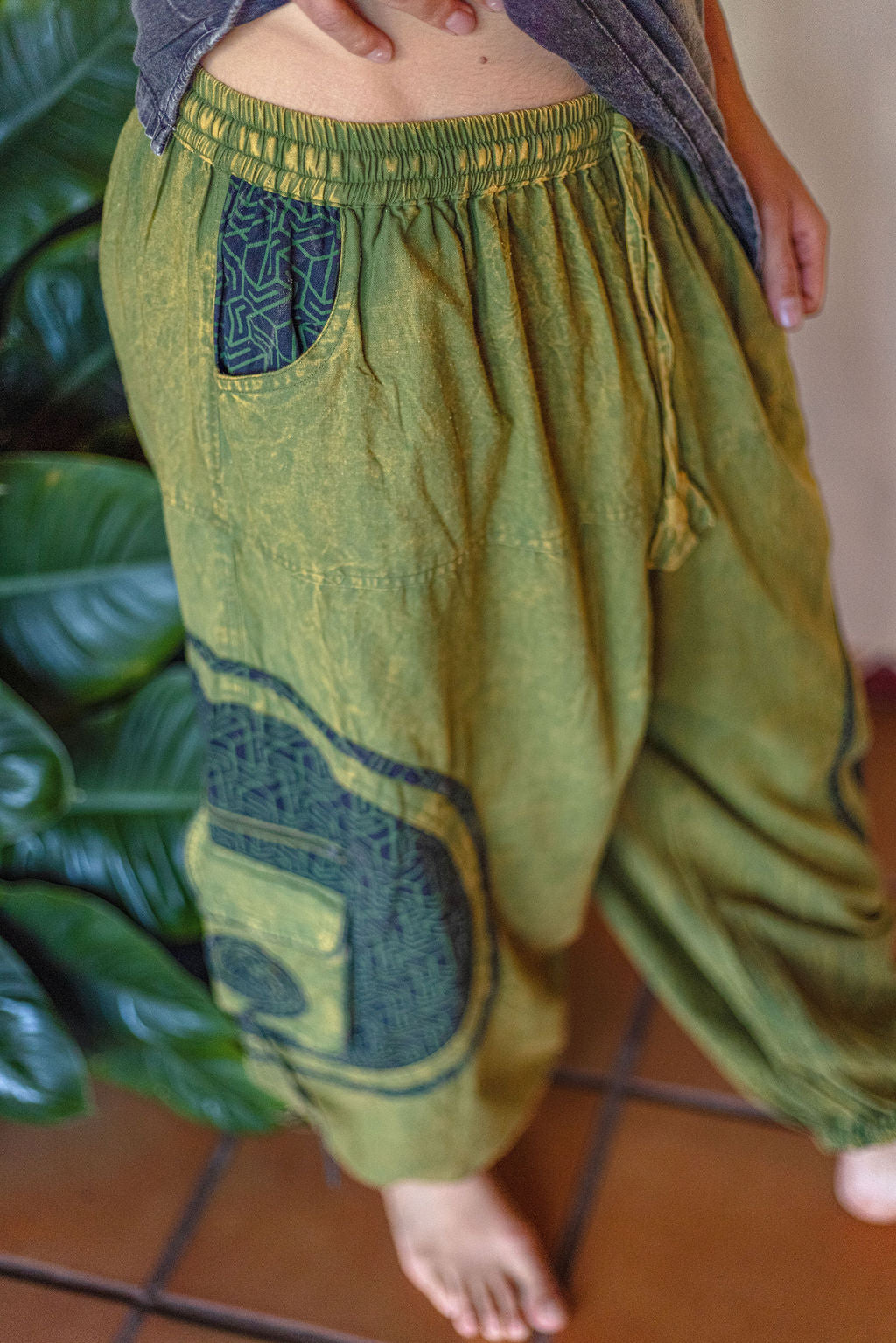 Aladin Pants Tri-Geo Print