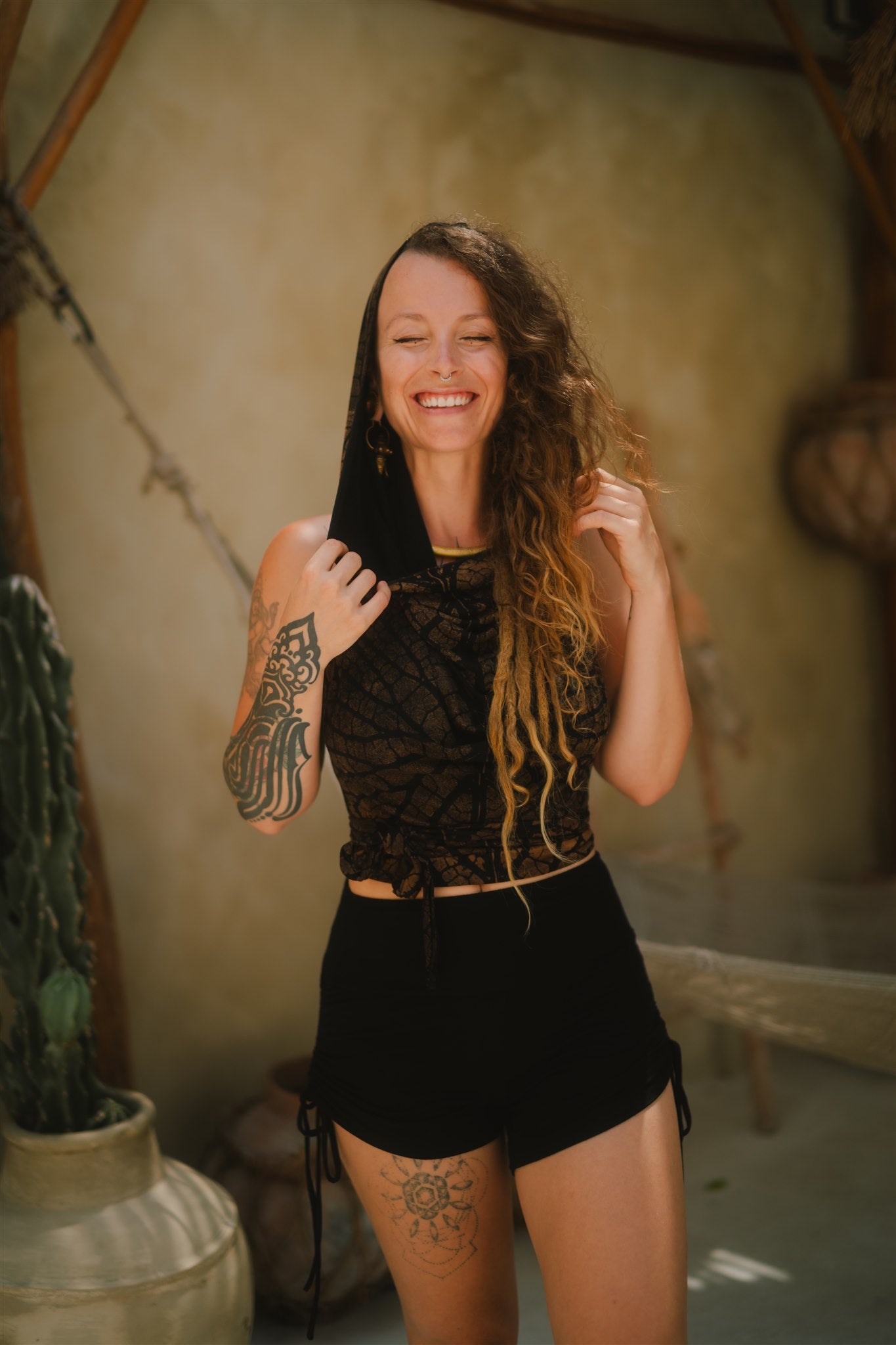 Cobra Hood Top Brown Leaf