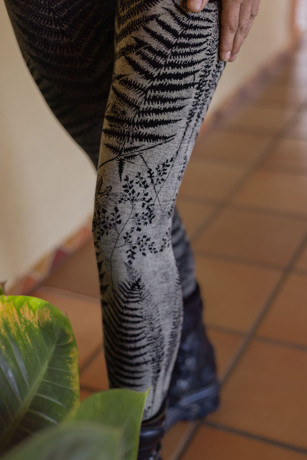 Serpentess Leggings Silver Fern