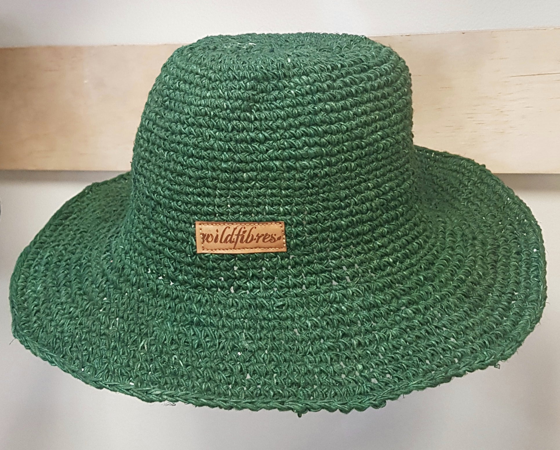 Hand made Crochet hemp hat (small brim)